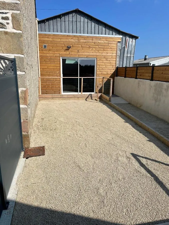 Magnifique Corps De Ferme Renove Avec Jacuzzi Villa Hillion